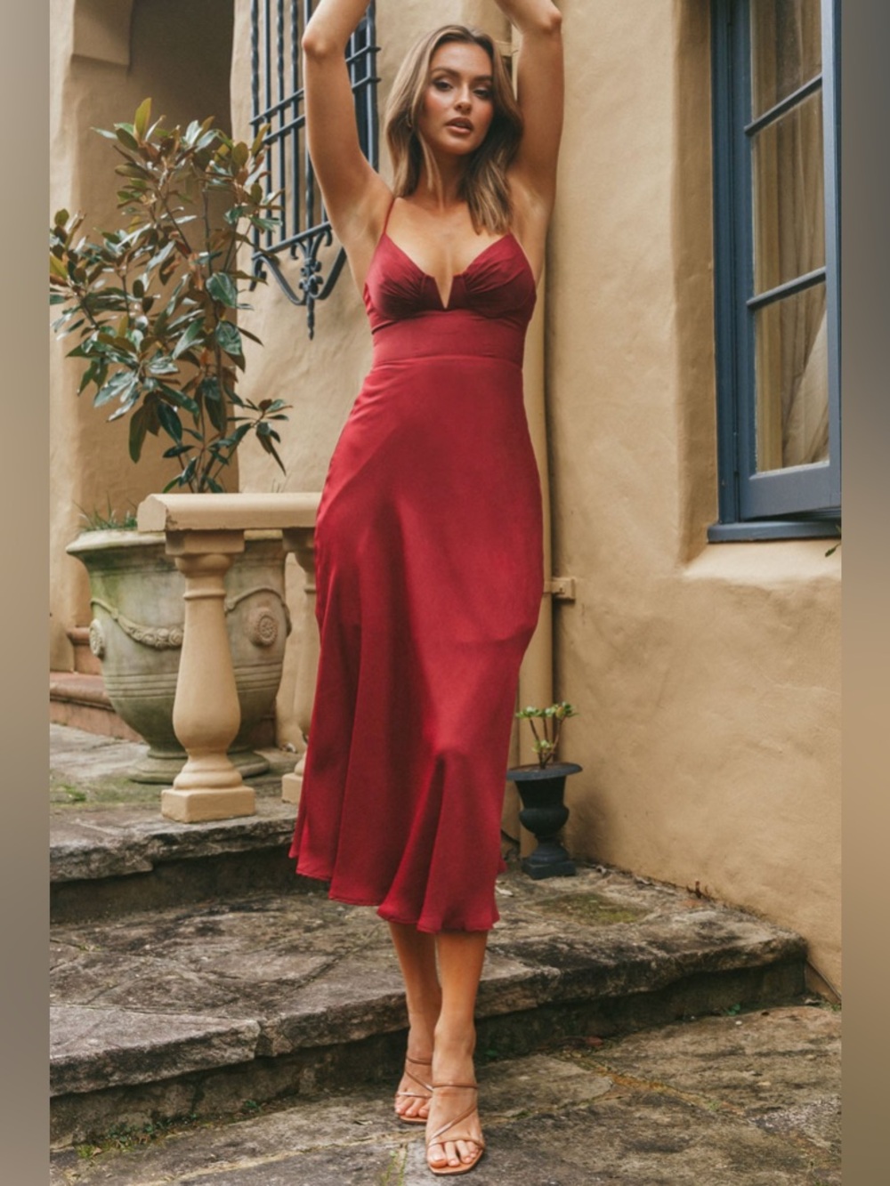 Selfie Leslie Lake Como Fitted Bodice Cami Strap Midi Dress‎ Cherry Large NWT - Picture 2 of 8